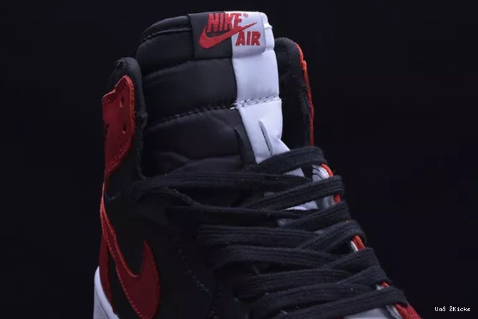 Flexible AIR RETRO JORDAN 285 1 0701